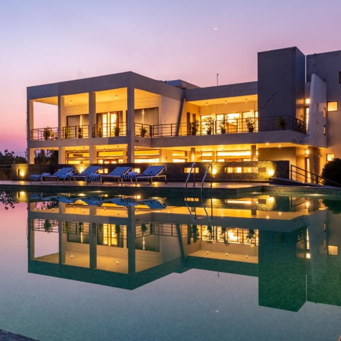 Aeterna Grand Resort facade